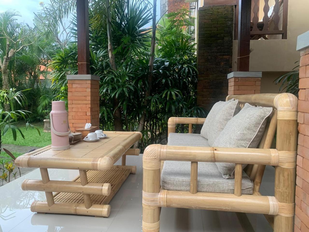 Sahadewa House Affittacamere 2*